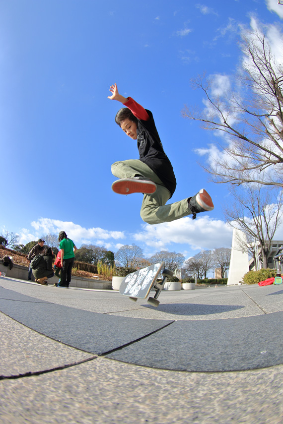 Yuzuki Kawasaki freestyle skateboader in JAPAN